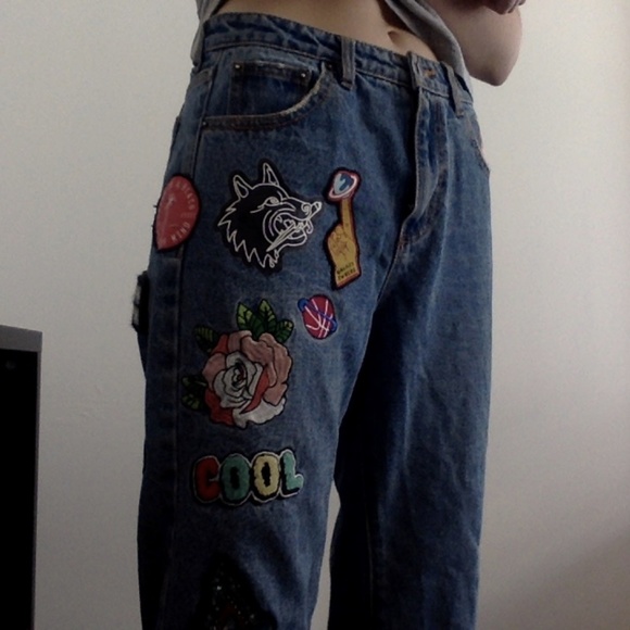VINTAGE MOM JEANS WITH PATCHES - Picture 1 of 5